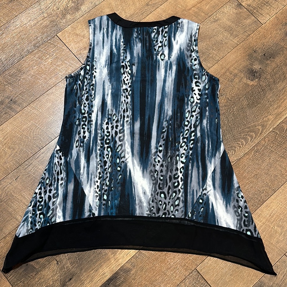 Patterned Tank - Picture 3 of 3